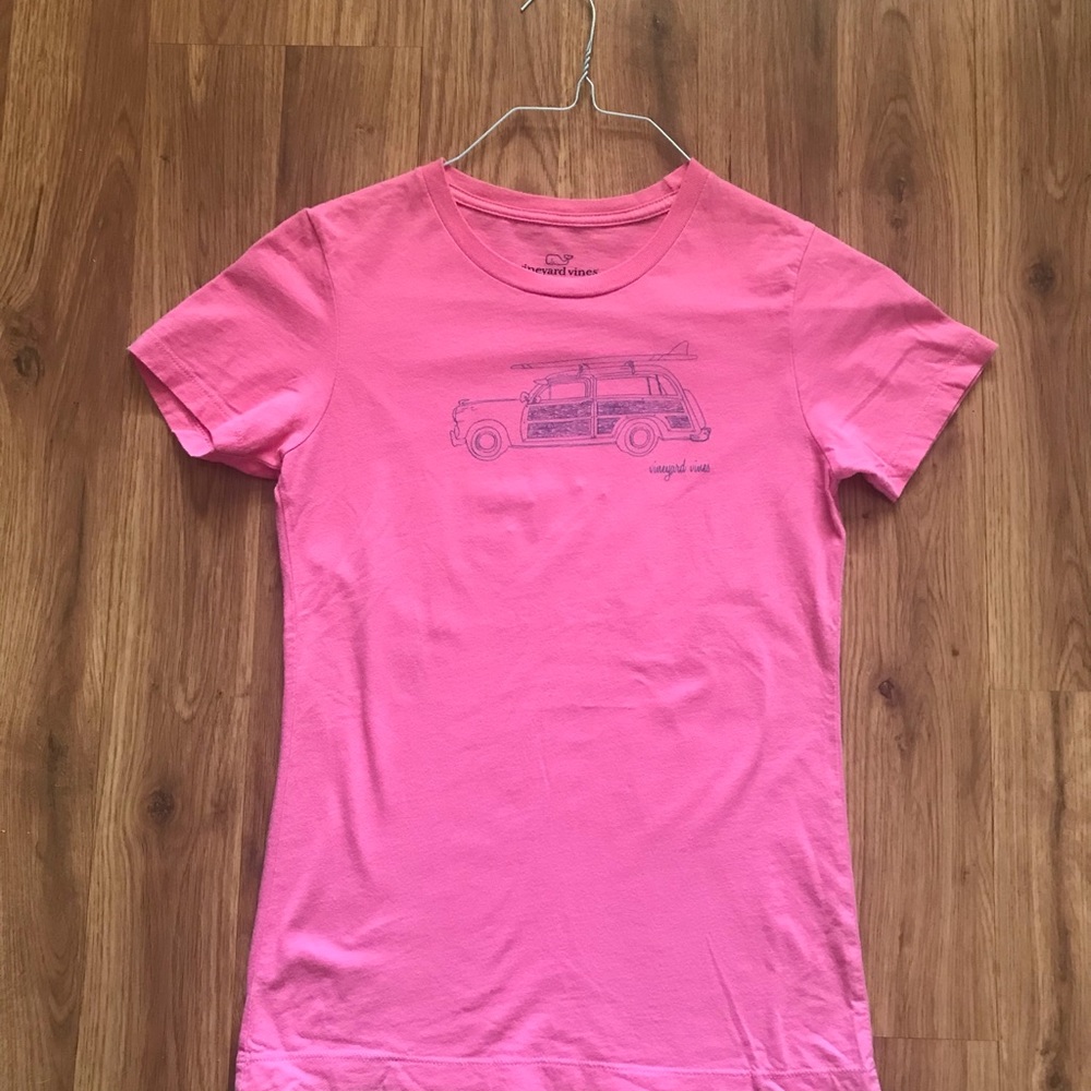 Vineyard vines woman’s XS t- shirt